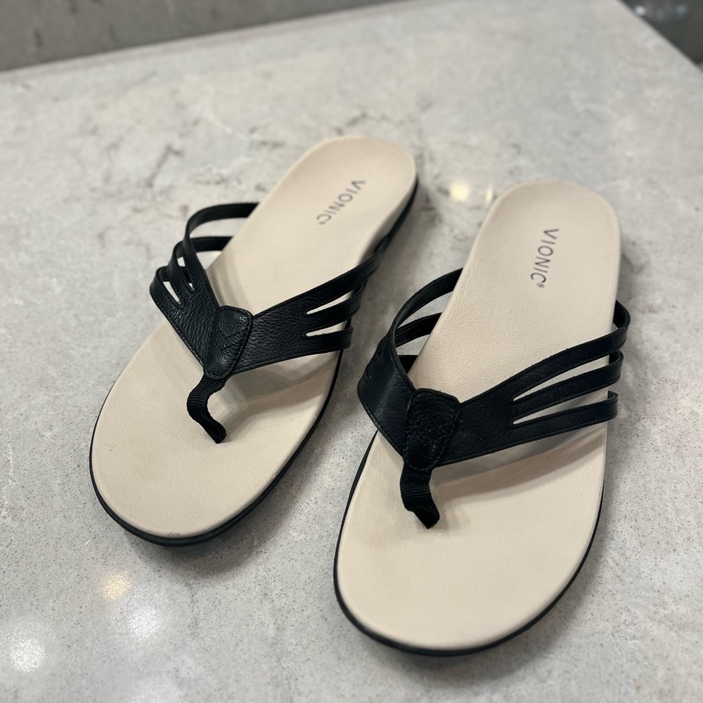 Vionic Alta toe post  sandals (flip flops)
